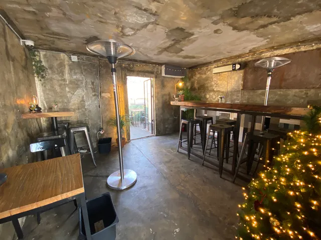 The Royal Food & Drink