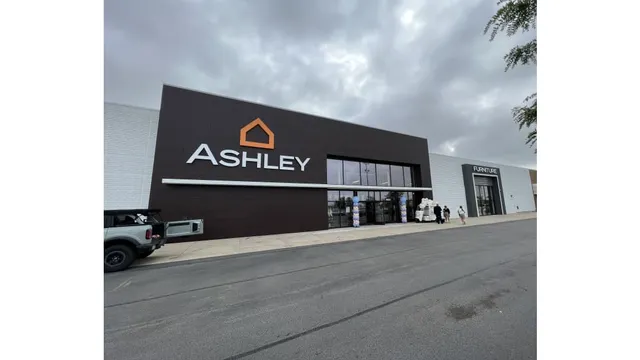 Ashley Store