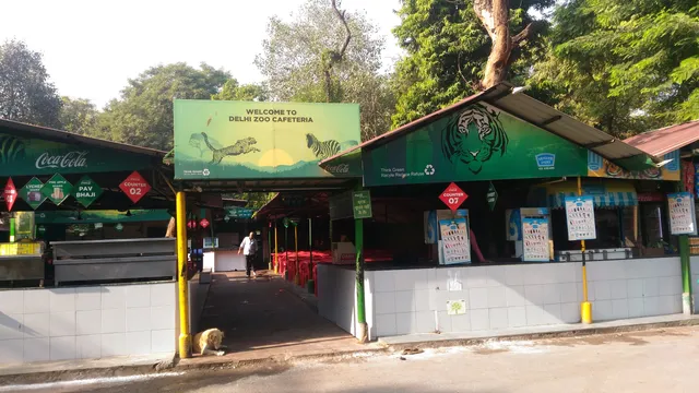 Delhi Zoo Canteen