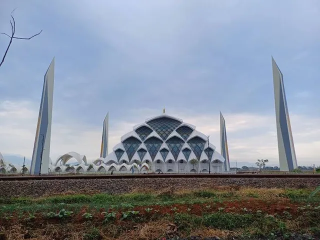 Masjid Raya Al Jabbar