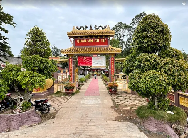 Chùa Quan Âm Cổ Tự