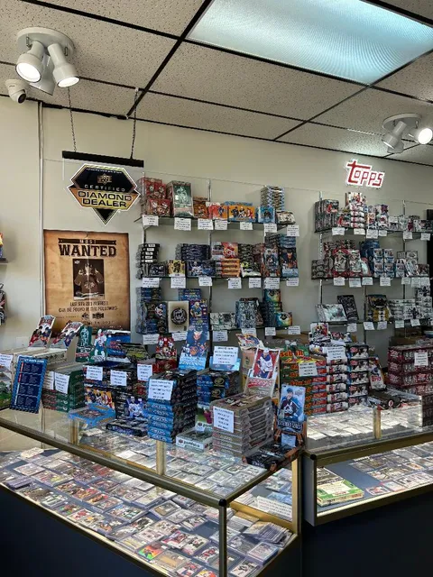 Lewton's Sports Cards and Collectibles