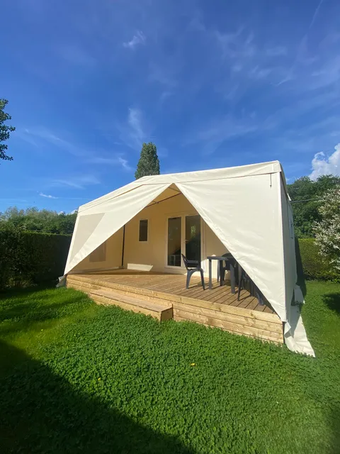 Camping Le Camp des Roses