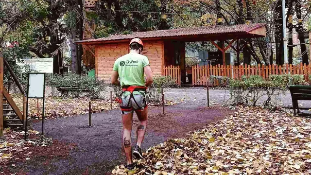 Мотузковий парк SkyPark