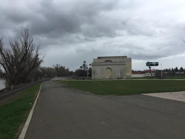 Robert T. Matsui Waterfront Park