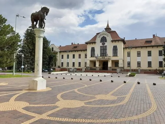 Művelődési Központ és Városi Galéria