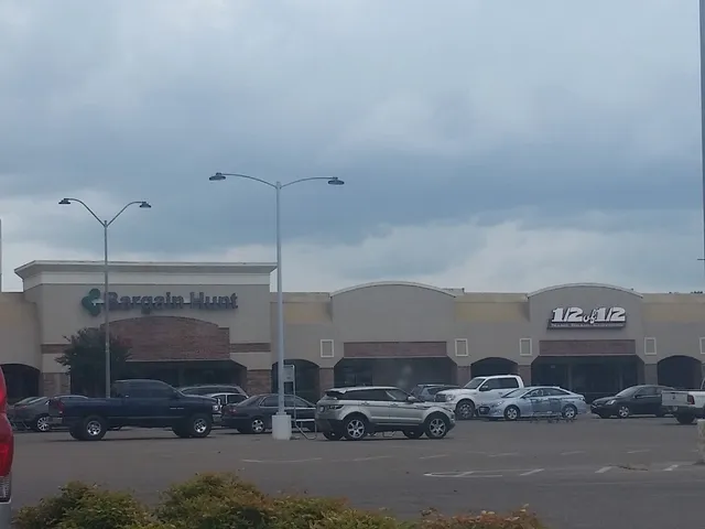 Bartlett Hills Shopping Center