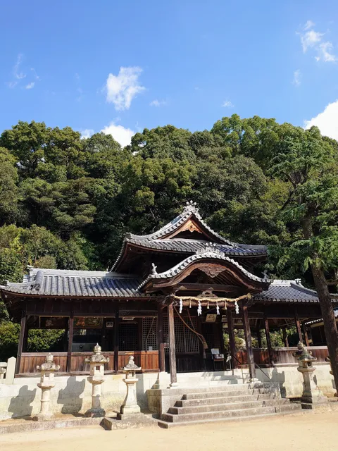 Shioyaara Shrine