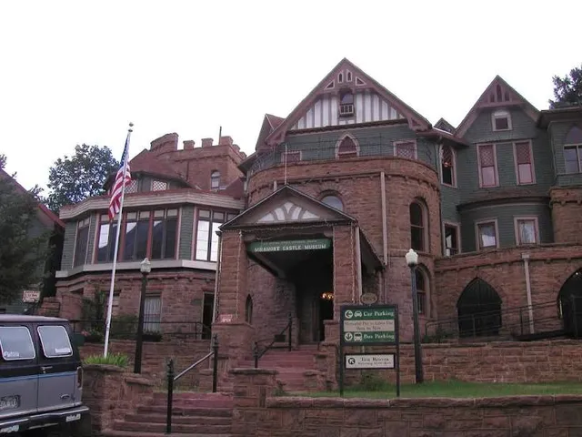 Miramont Castle Museum and The Queen's Parlour Tea Room