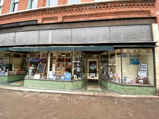 Pearl Street Books