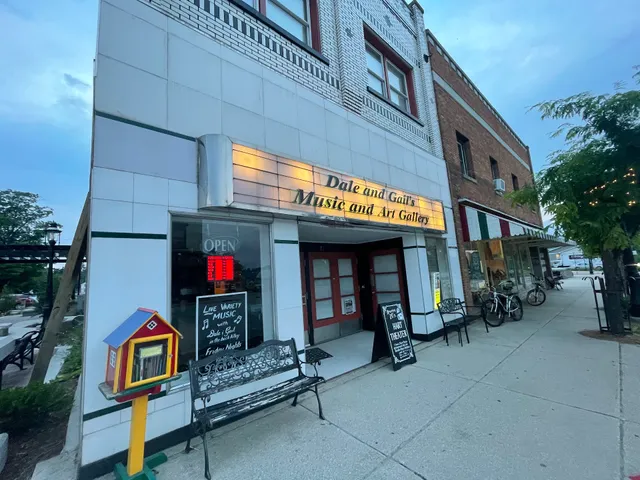 Dale And Gail's Music And Art Gallery