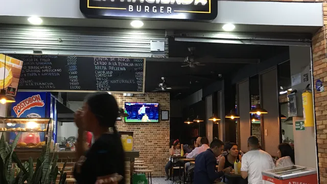 La hacienda Burger envigado