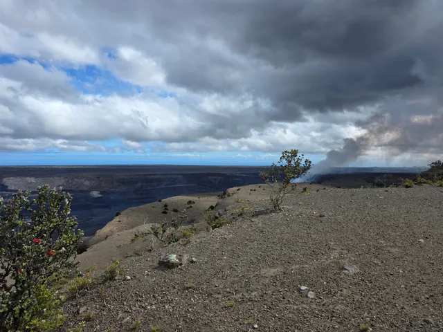 Kīlauea Overlook Parking