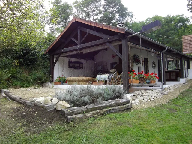 Dependance du Moulin Galuzot