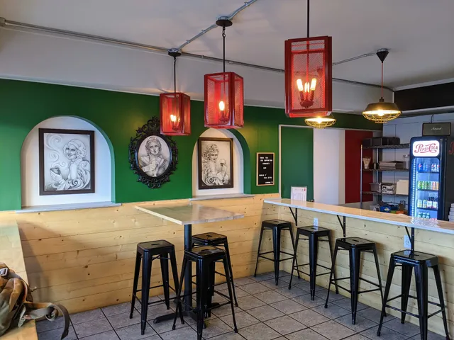 Carmine's Pizzeria- Authentic New York Style Pizzas