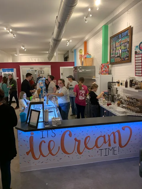 Main St Scoops and Sweets