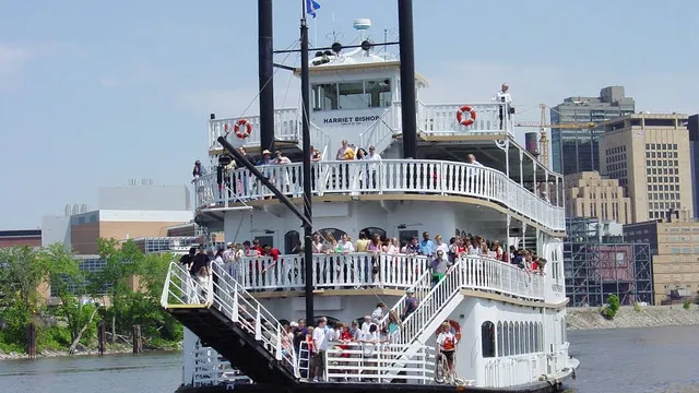 Padelford Riverboats
