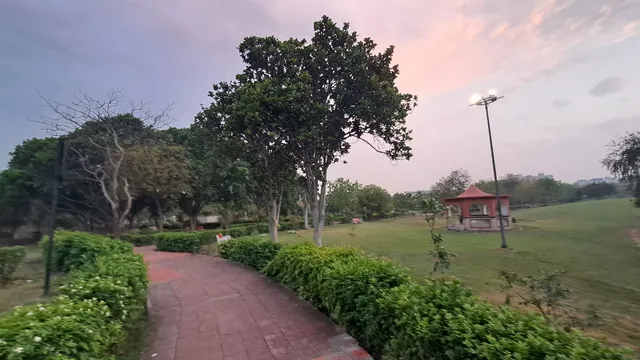 Swarn jayanti park sector 10 Rohini