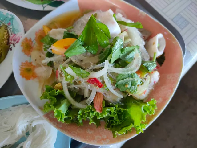 สวนอาหารคุ้งอู่ทอง