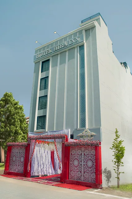 Hotel Hira Inn