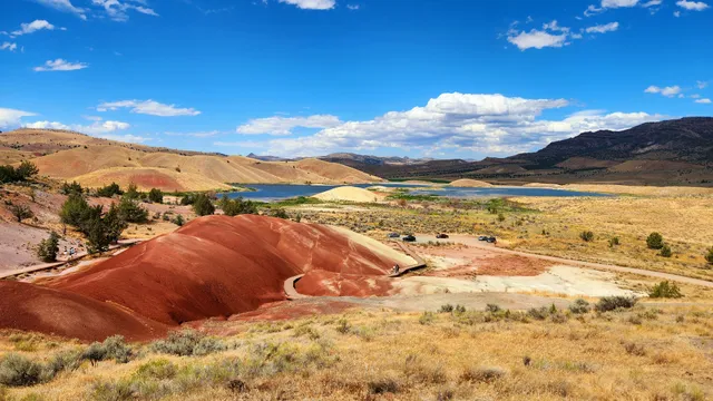 Painted Hills and John Day Fossil Beds