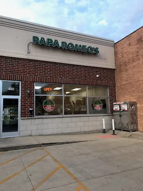Papa Romeo's Pizza - Skokie