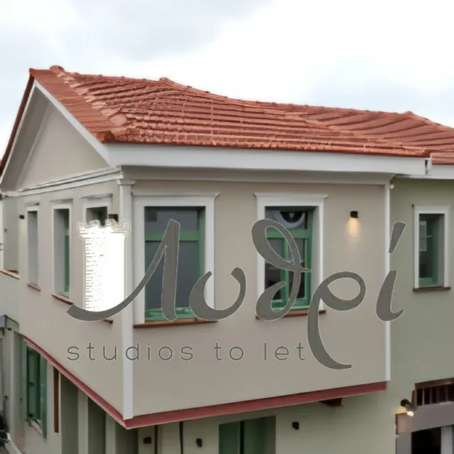 Lythri Studios to Let
