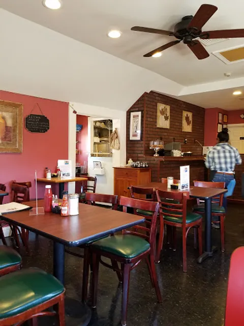 Francesca's On Pawtucket