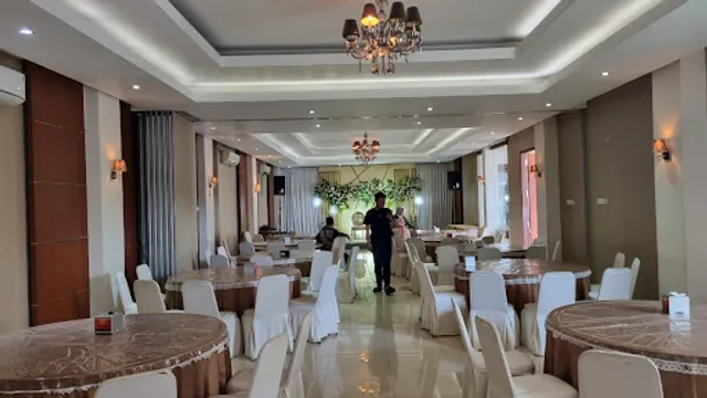 Daun Kemangi Cafe & Resto