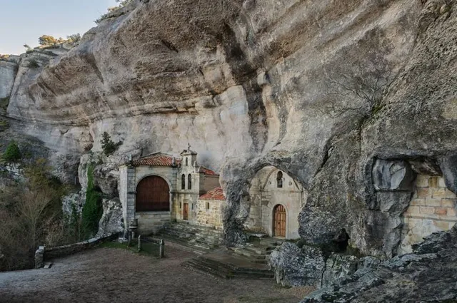 Cueva ermita de San Bernabé