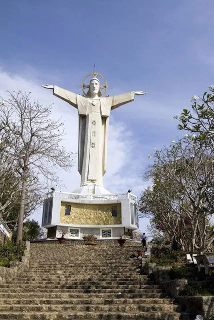 Jesus Christ Statue