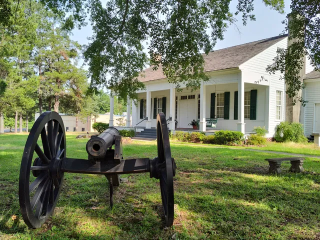 Mc Collum-Chidester Museum