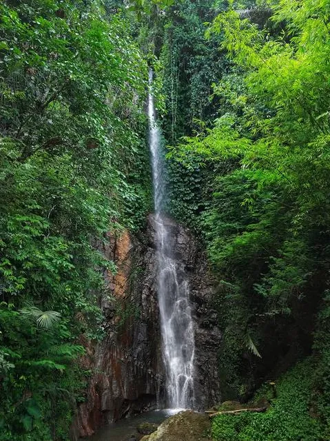 Jagasatru Waterfall
