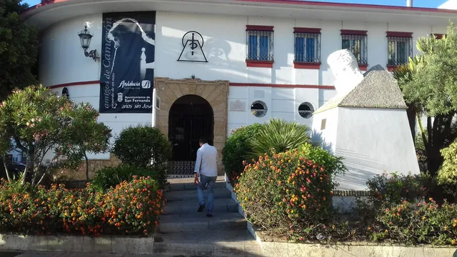 Peña Camaron de la Isla