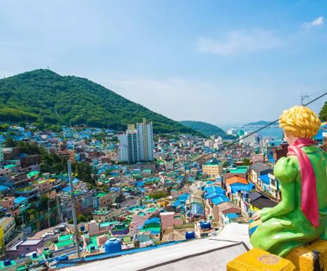 Little Prince and Desert Fox Statue