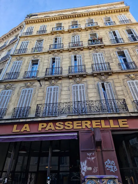 Planète Livre Marseille la Passerelle