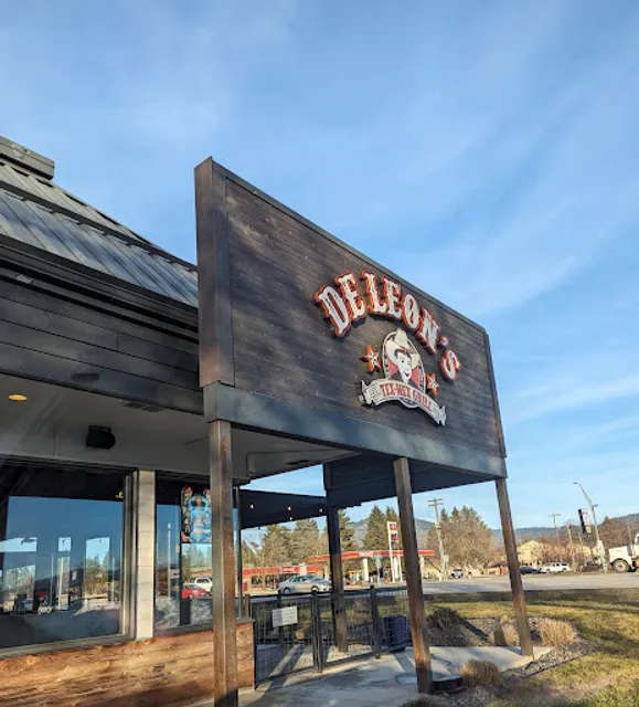 De Leon's Tex Mex Grill