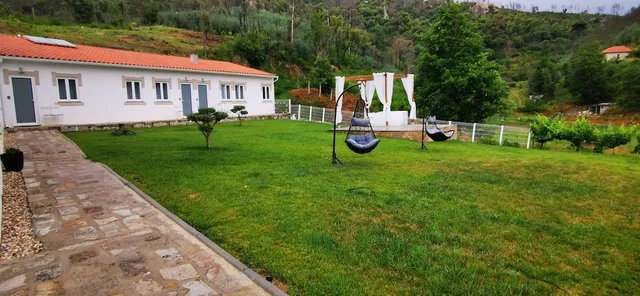 Villa Alzira - Alojamento e Restaurante