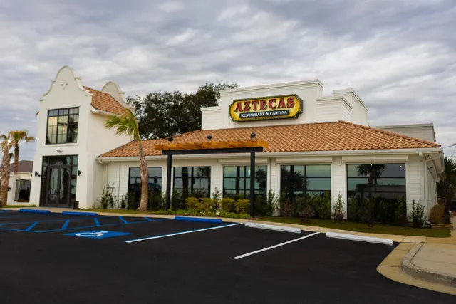 Aztecas Restaurant & Cantina