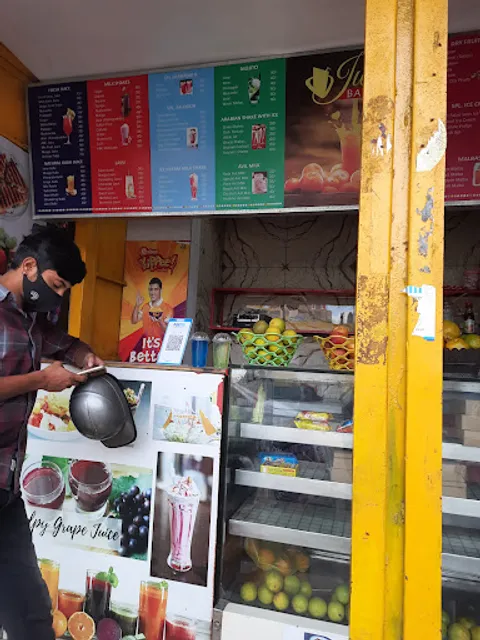 Sri Iyengar Bakery & Sweets