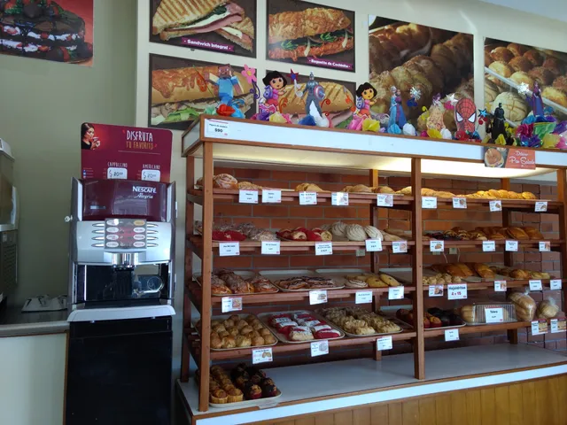 Panamá Pastelería Aquiles Serdán