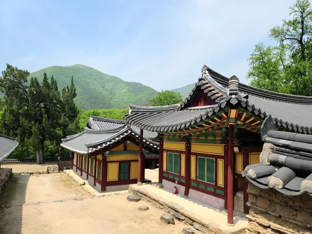 Oksanseowon Confucian Academy, Gyeongju