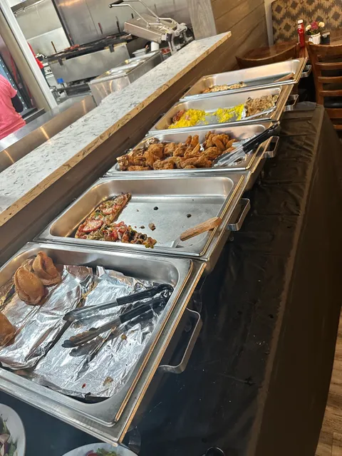 Ward Pizzeria Restaurant & Café