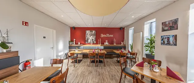 Anpfiff beim SV Heißen - Mülheim an der Ruhr