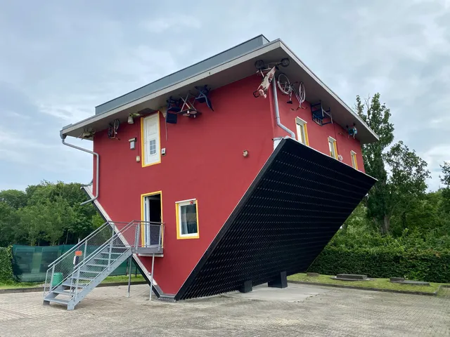 House capita over Putbus