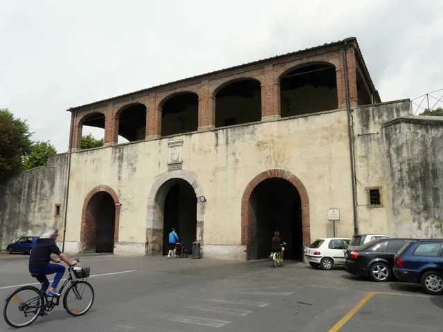 Porta Santa Maria