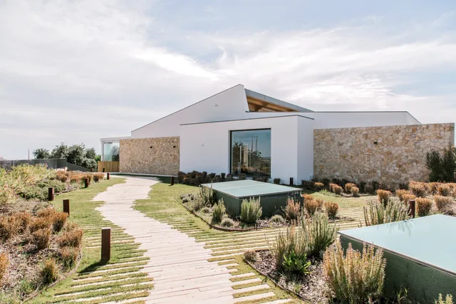 Quinta do Canhoto Adega