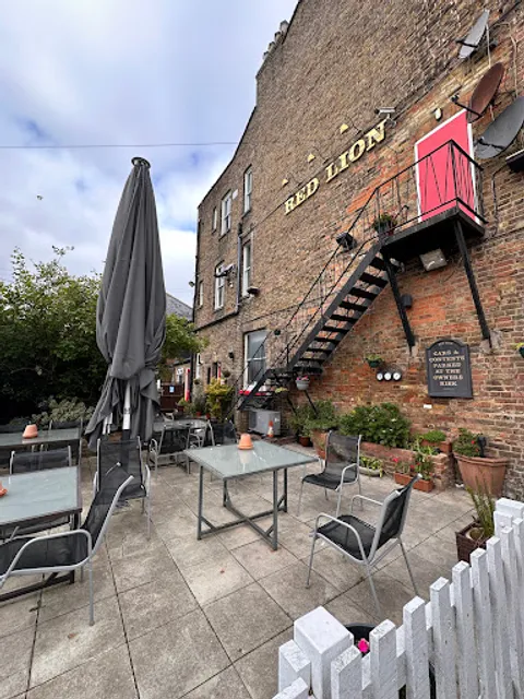 The Red Lion
