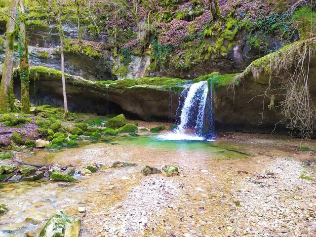 Cascade de la Vouivre