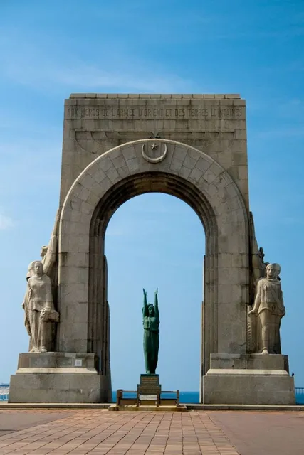 Monument aux morts de l'Armée d'Orient et des terres lointaines